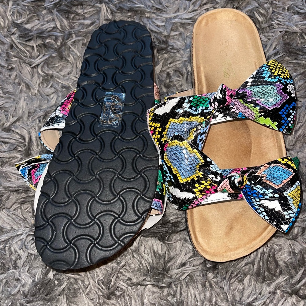 Sandal & Handbag Set - Picture 6 of 7